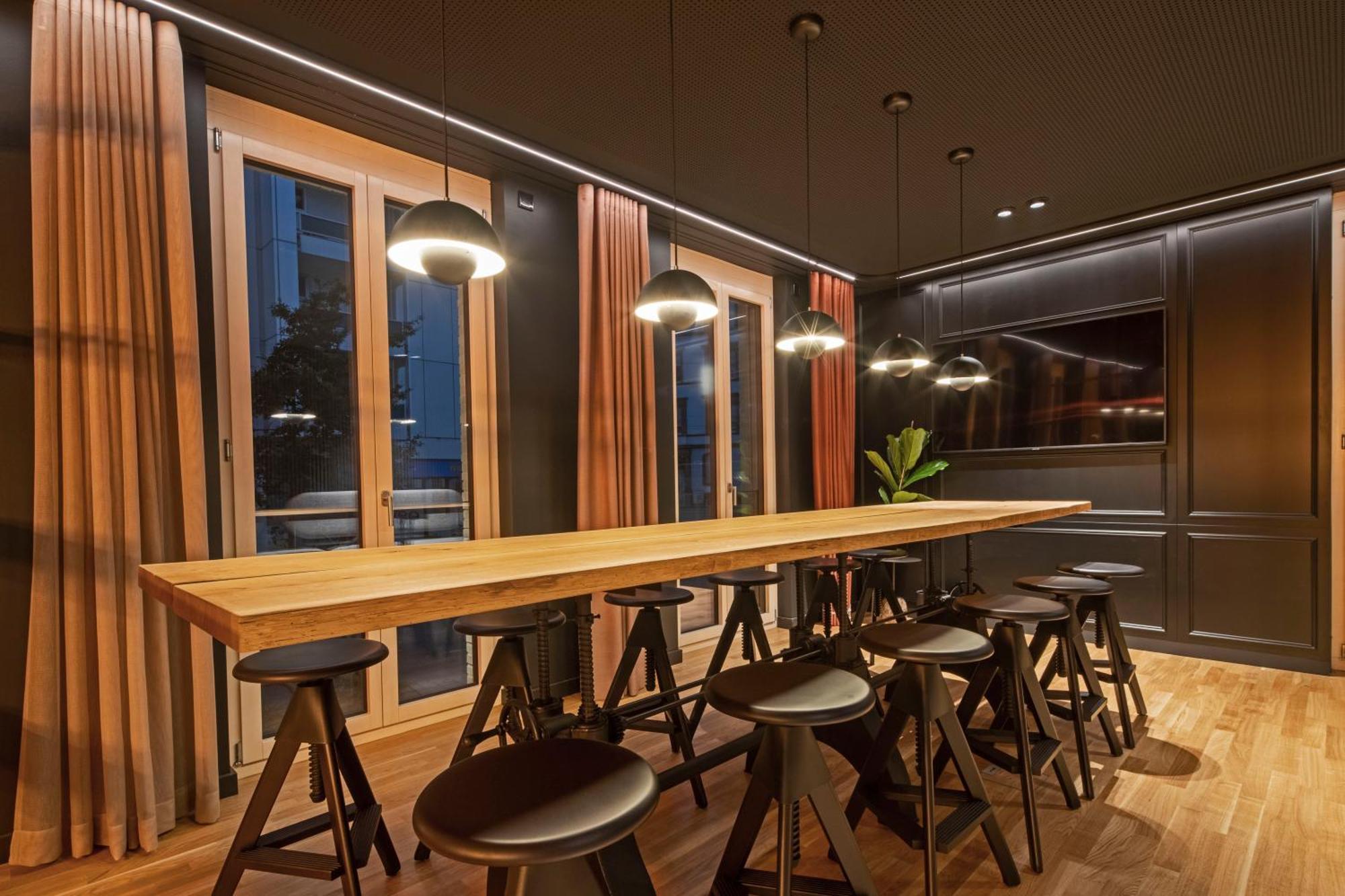 B5 Apartments คาร์ลสรูเฮอ ภายนอก รูปภาพ