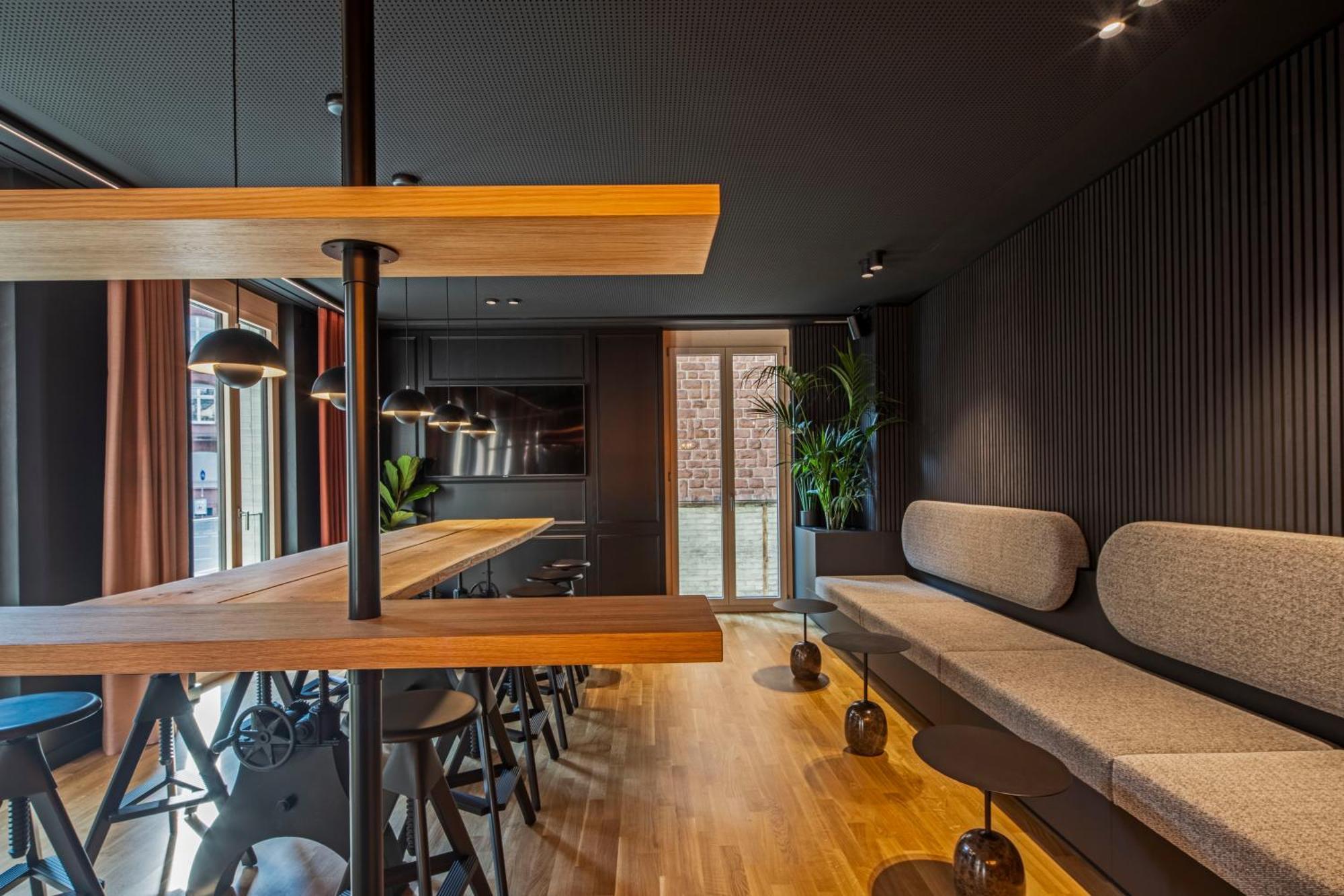 B5 Apartments คาร์ลสรูเฮอ ภายนอก รูปภาพ