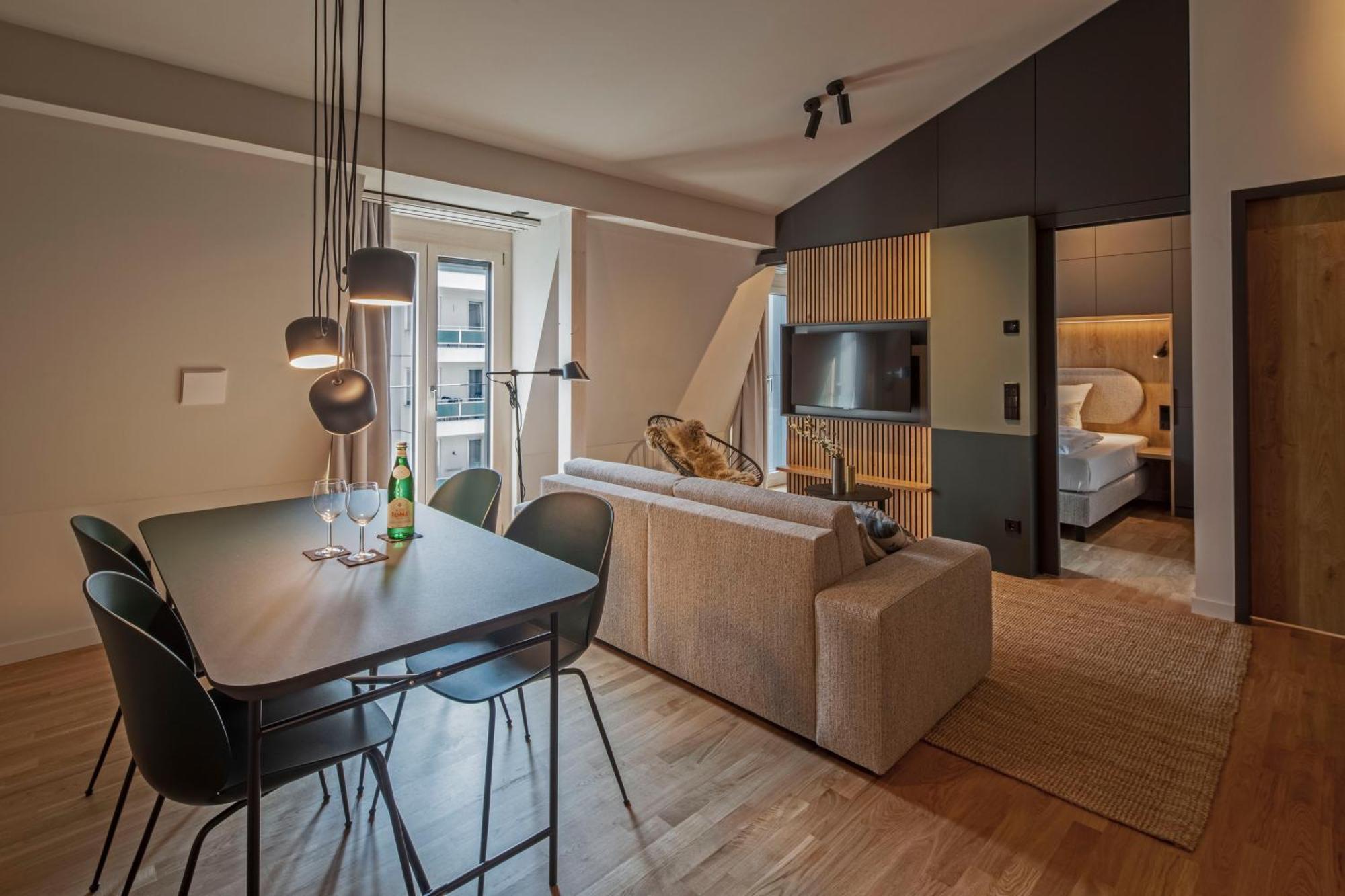 B5 Apartments คาร์ลสรูเฮอ ภายนอก รูปภาพ