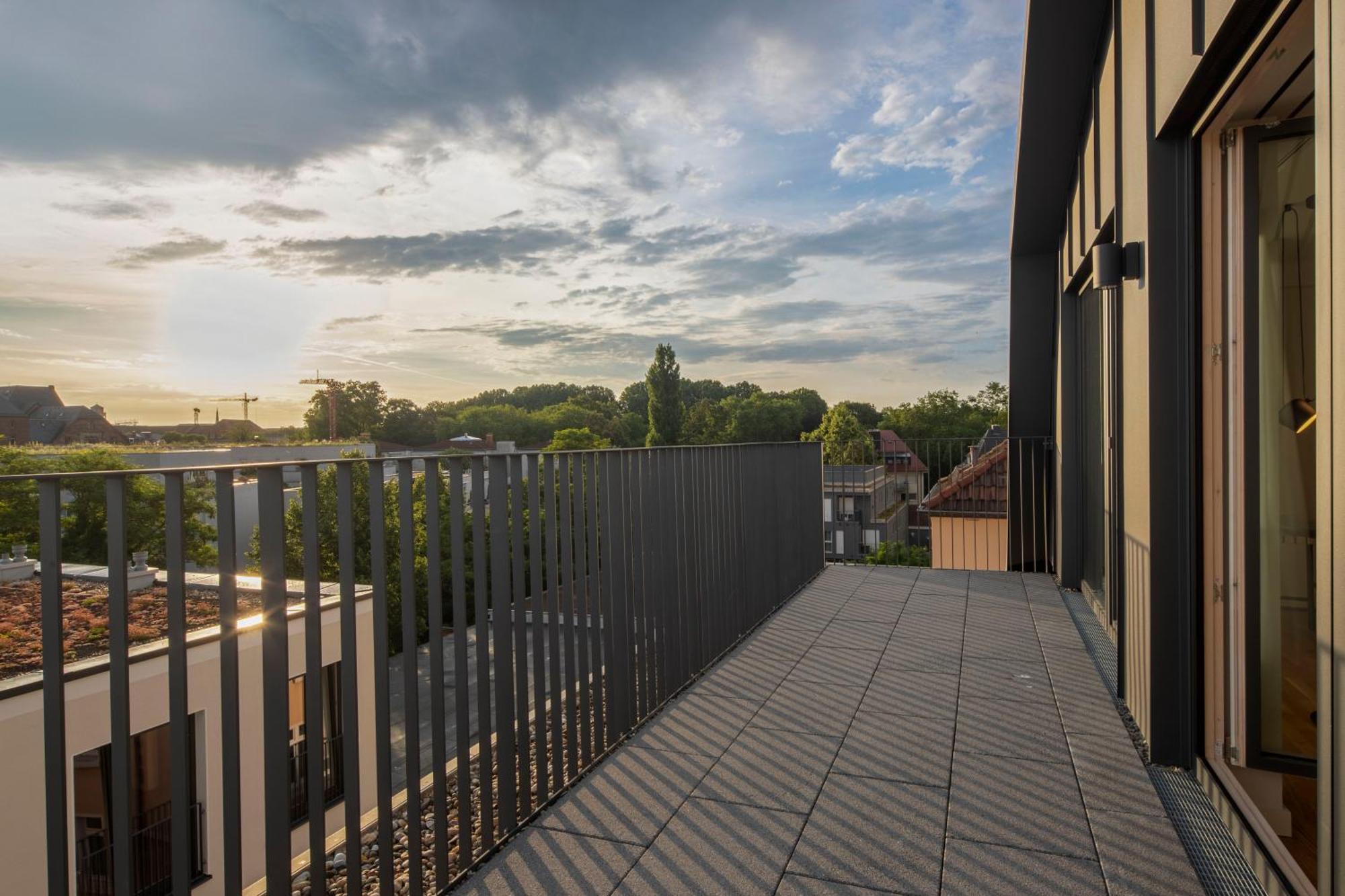 B5 Apartments คาร์ลสรูเฮอ ภายนอก รูปภาพ
