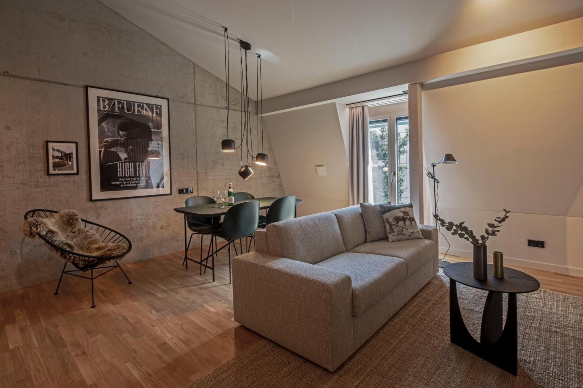 B5 Apartments คาร์ลสรูเฮอ ภายนอก รูปภาพ