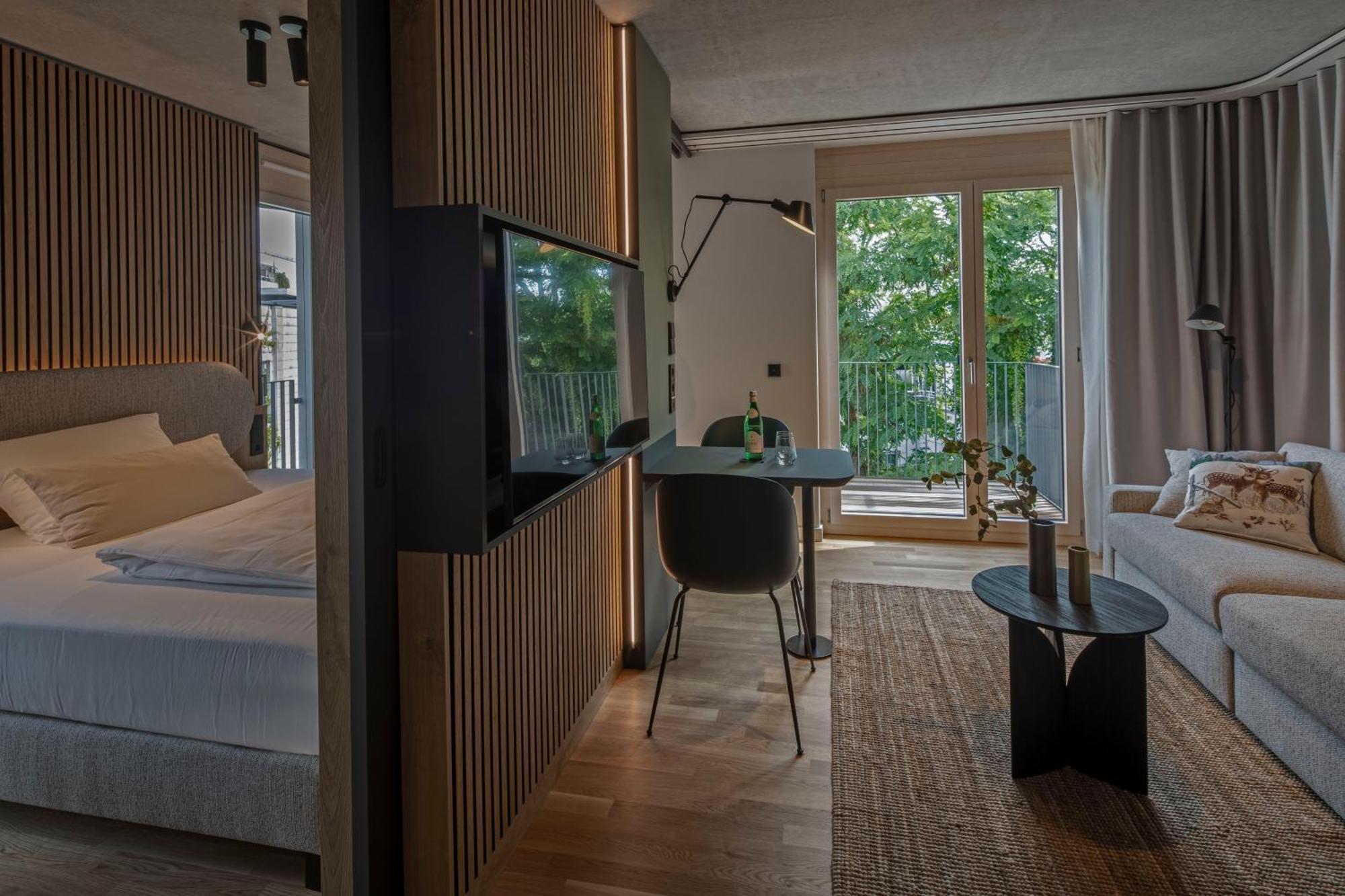 B5 Apartments คาร์ลสรูเฮอ ภายนอก รูปภาพ