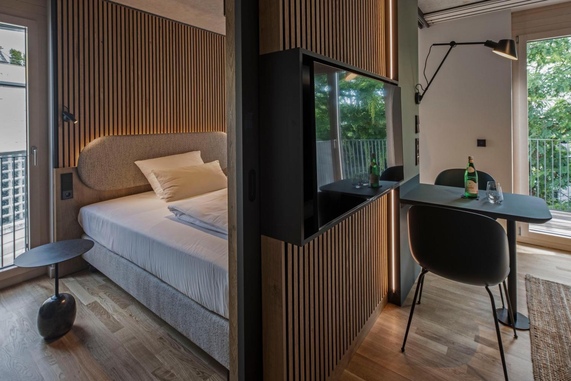 B5 Apartments คาร์ลสรูเฮอ ภายนอก รูปภาพ